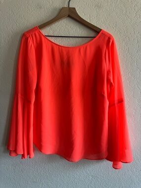 NWT | SINGLE | neon orange bell sleeve scoop back blouse | XS